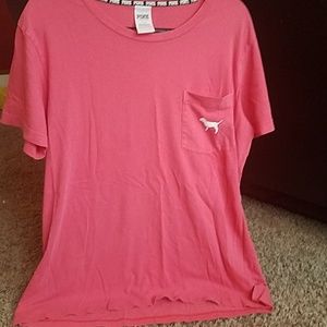 VS PINK Campus Tee. GUC